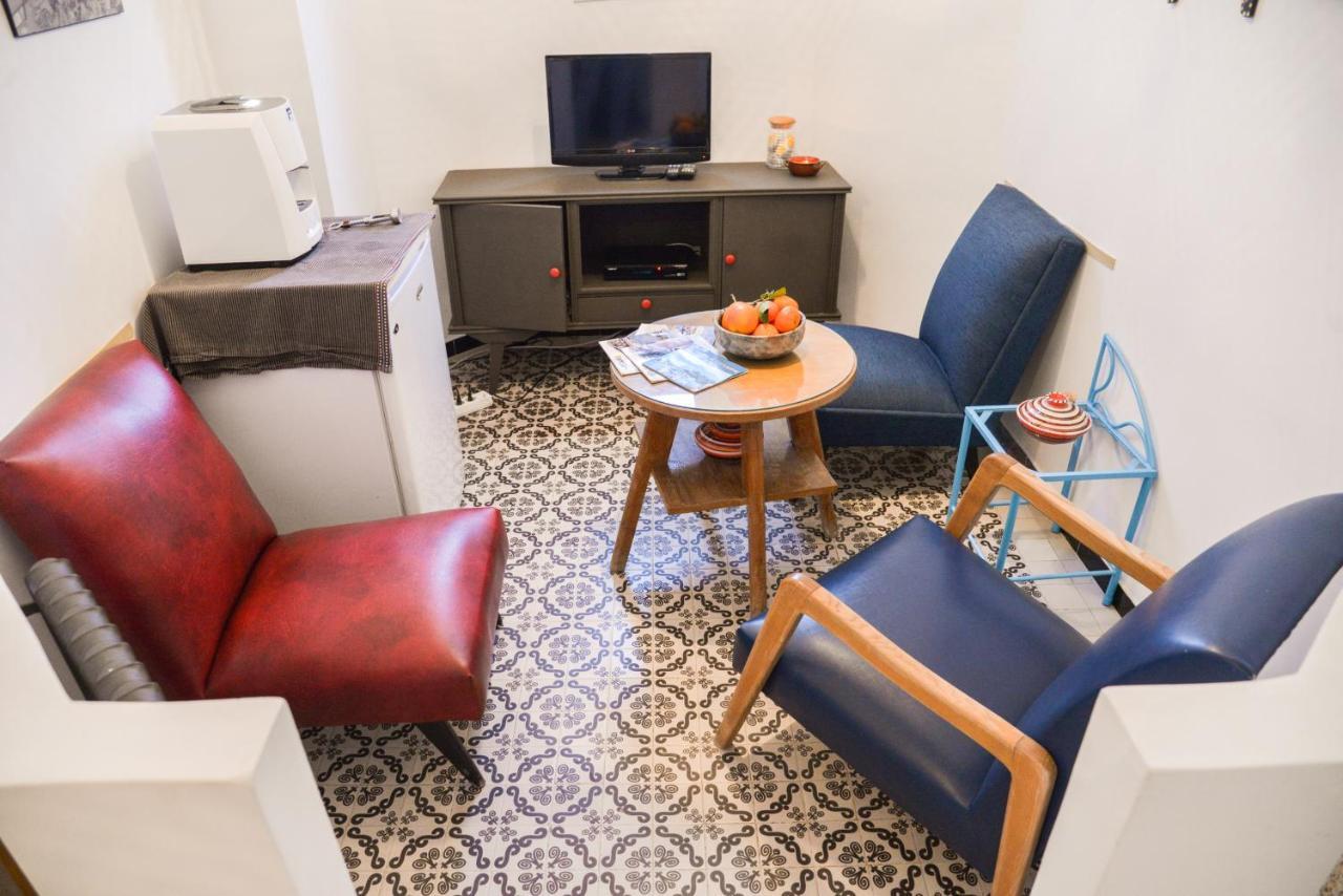 Villa Les Palmes - Chambre D'Hotes チュニス エクステリア 写真